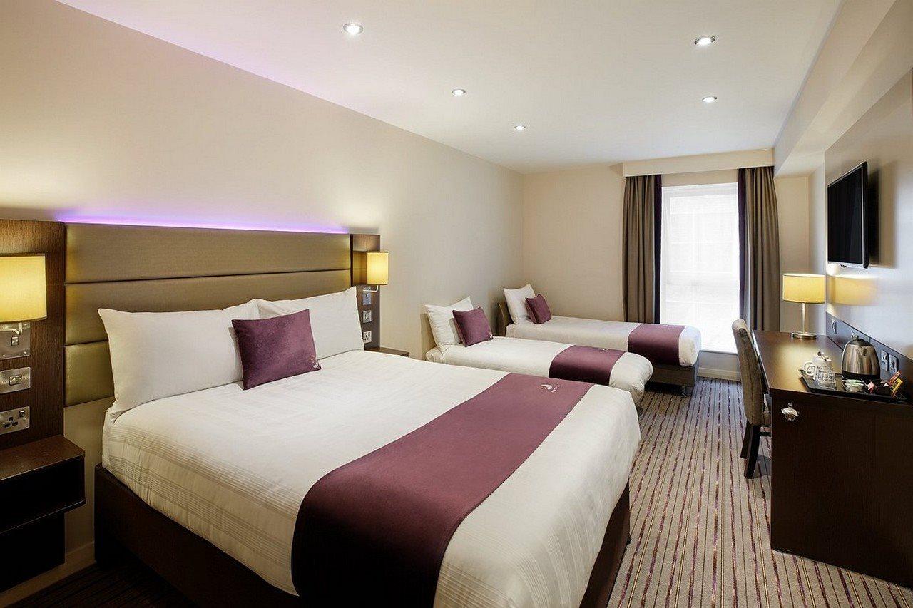 Premier Inn Leeds City Centre Экстерьер фото